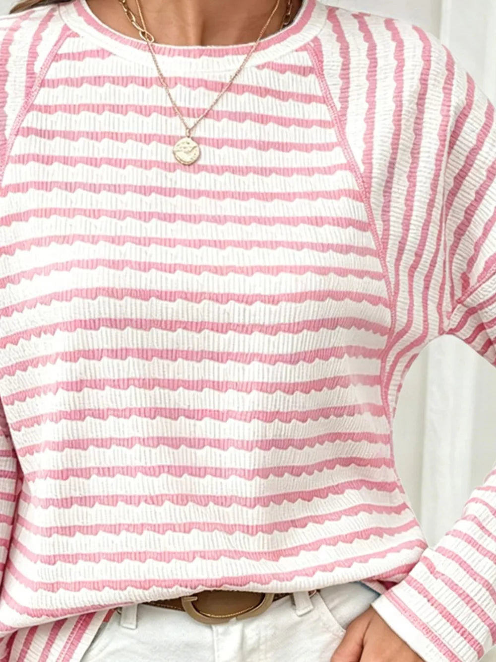 Pink t-shirt with pullover and striped