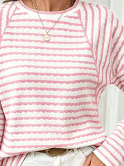 Pink t-shirt with pullover and striped