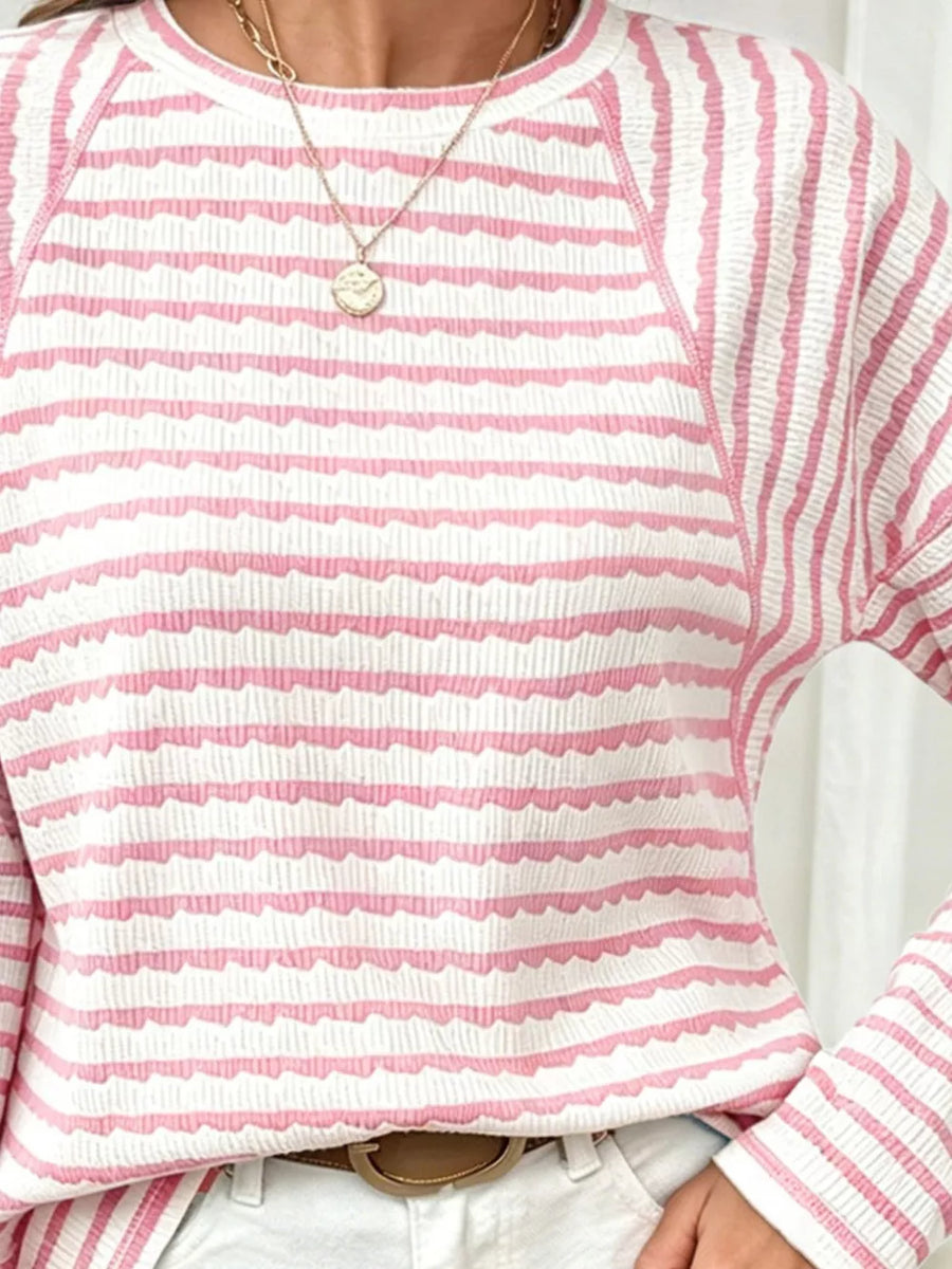 Pink t-shirt with pullover and striped