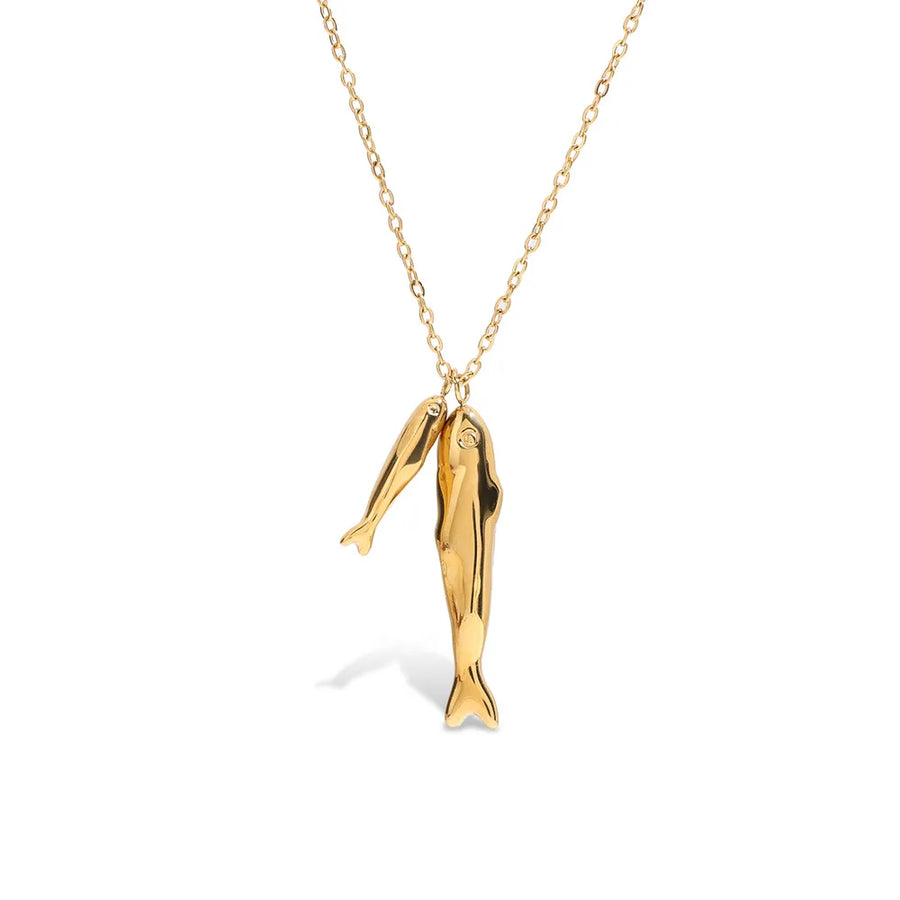 18k Gold-plated Bar Pendant Necklace in gold with delicate chain
