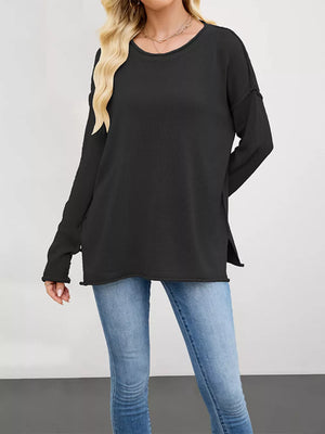 modern crewneck sweater in Black with crew neck
