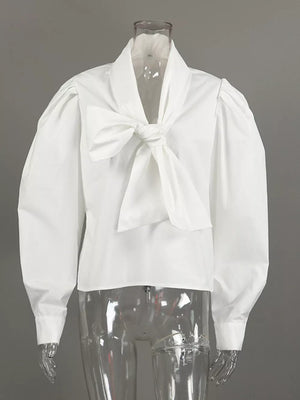 blouse in White