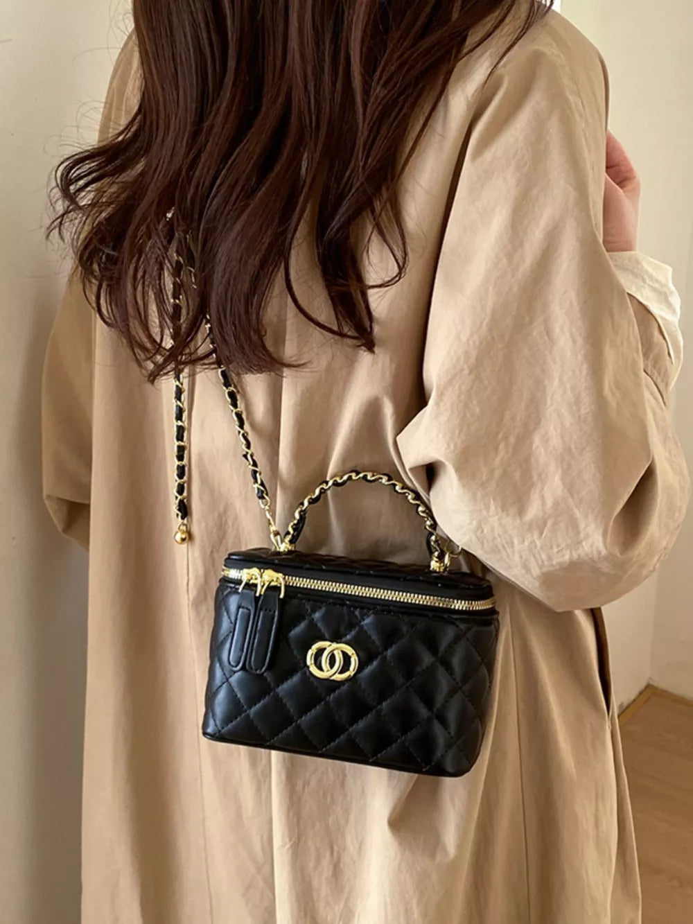 Quilted Leather Crossbody Bag in Black