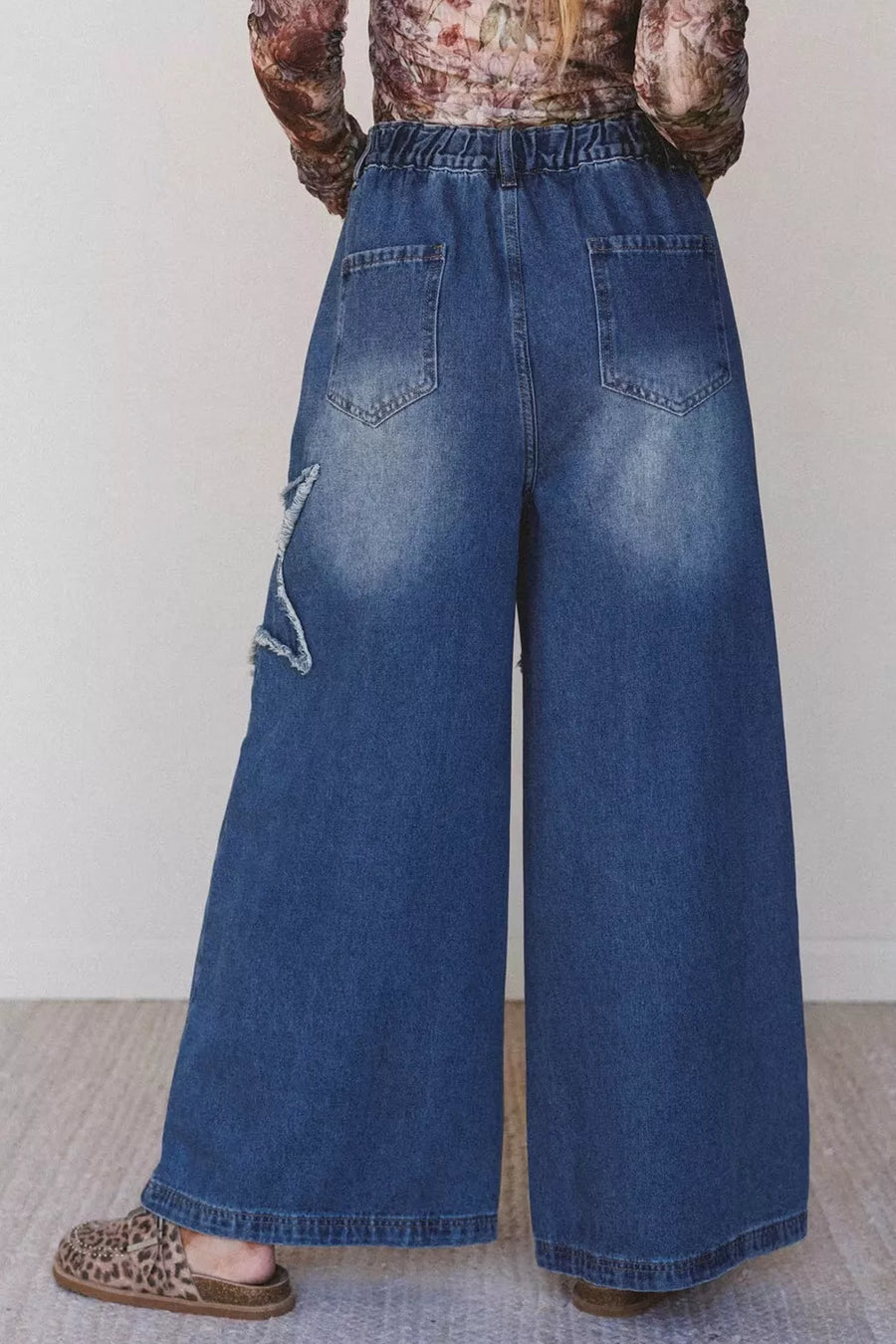 Star Decorated Wide Leg Jeans option 5