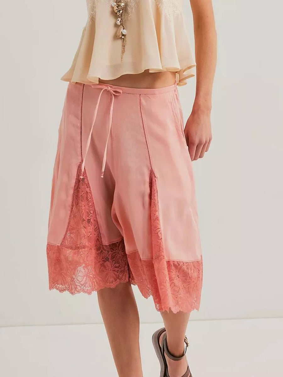 Brown Lace Trimmed Relaxed Fit Shorts