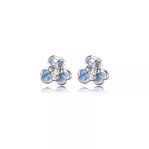 classic earrings in Light Blue with N/A