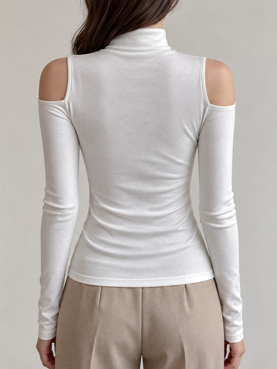 Lyocell Care instructions: Hand wash cold t-shirt in Smoke Gray with fitted silhouette