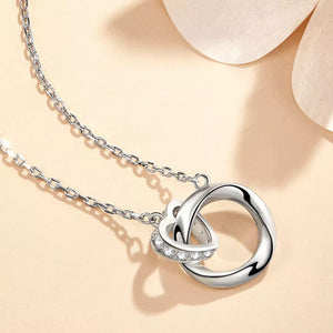 necklace featuring interlocking circles in Silver with 925 sterling silver Care instructions: Avoid wearing during exercise