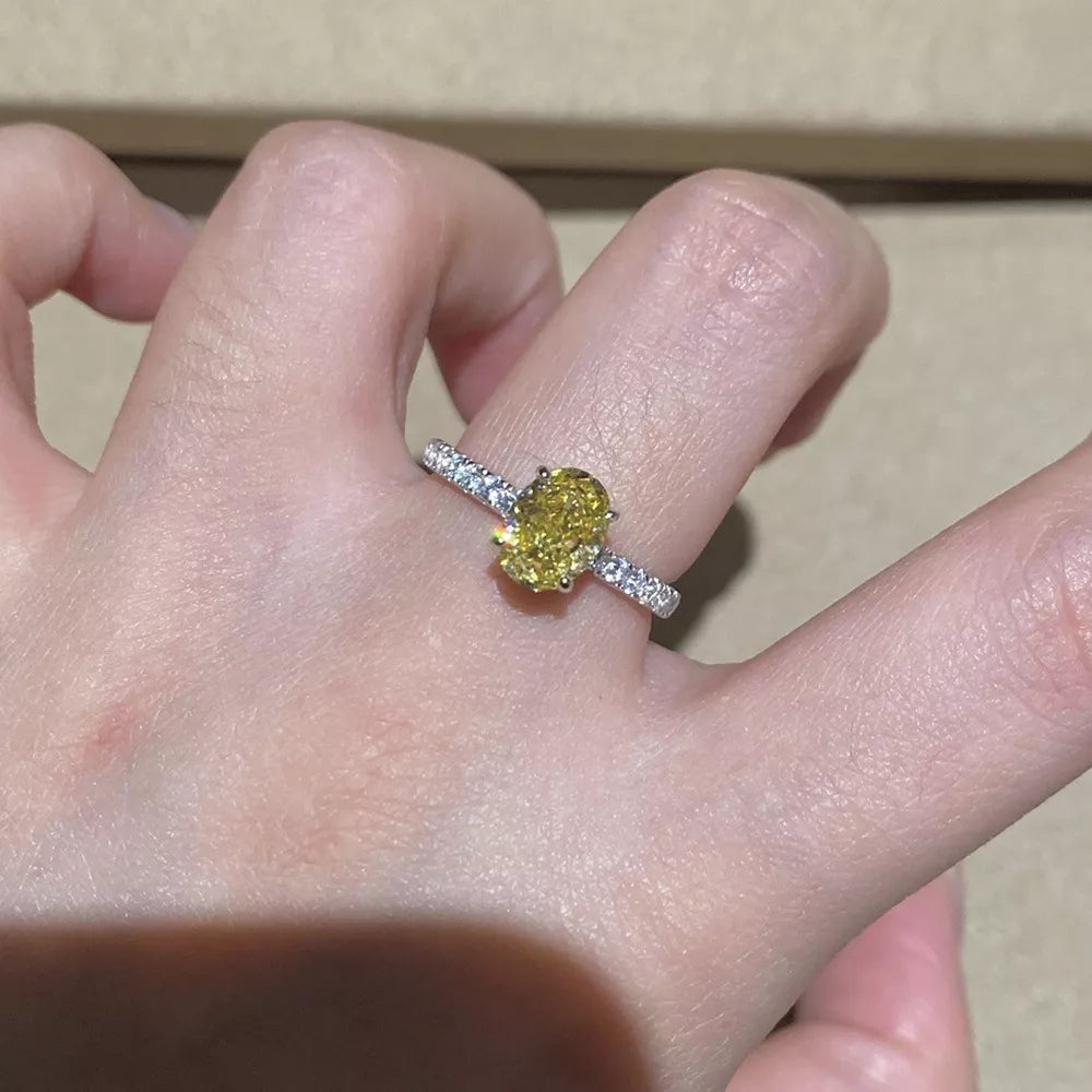 Copper Zircon Oval Ring in silver with oval cut zircon