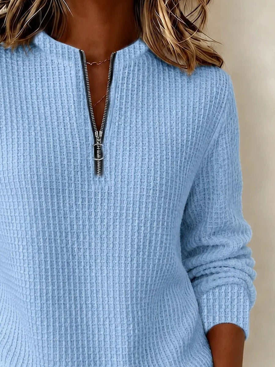 athleisure sweatshirt in White with mock neck