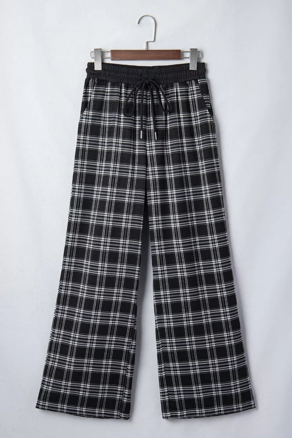 wide-leg pants featuring plaid in white with 97% polyester, 3% elastane Care instructions: Machine wash cold texture