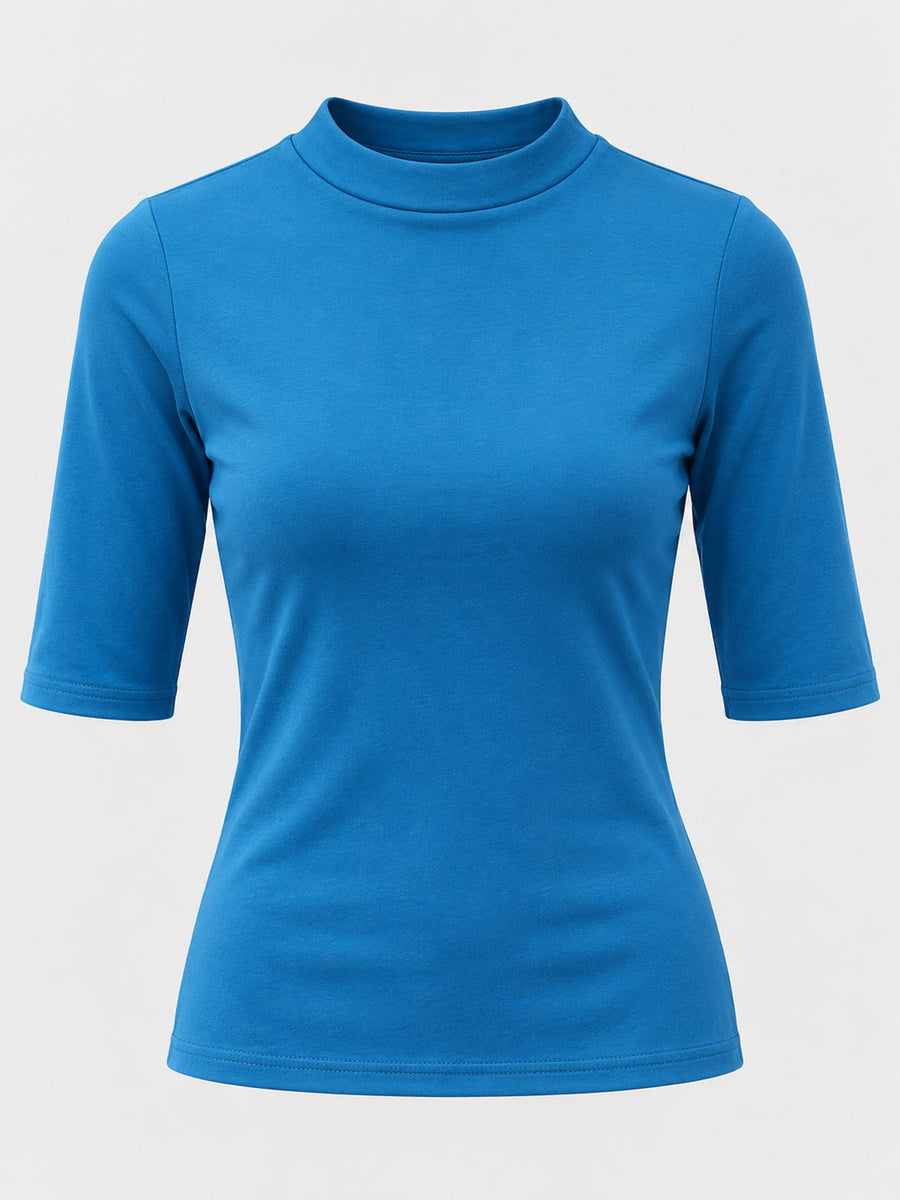Cotton &amp t-shirt in Black with fitted silhouette