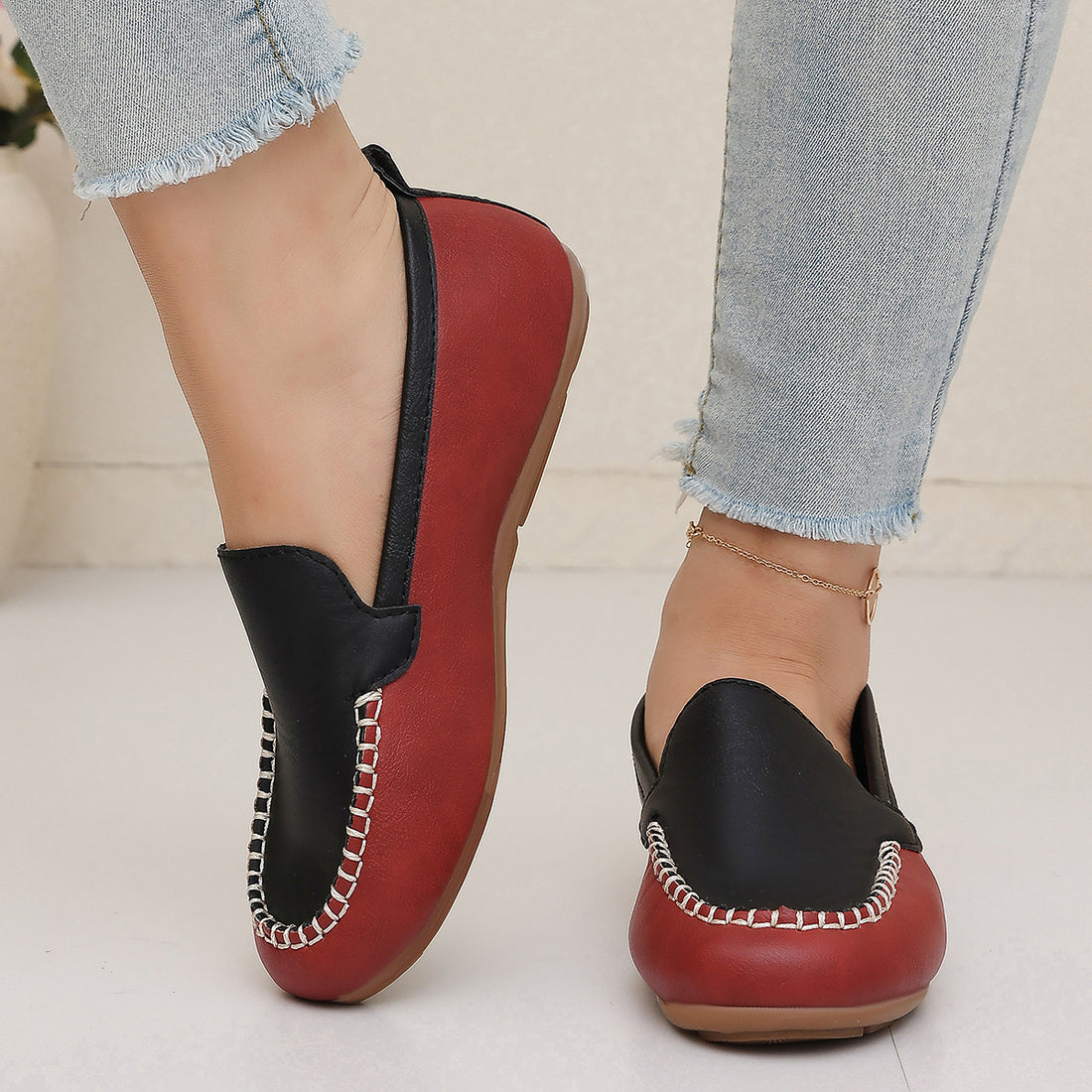 Round Toe Slip-Ons Style 10600142124 in ivory with round toe