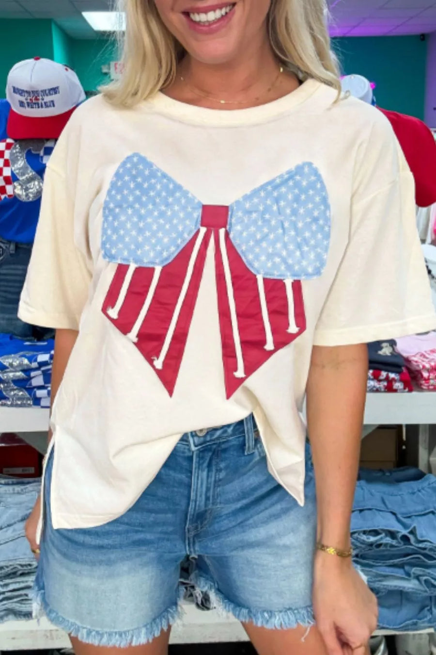 Cream with Loose Knit Vintage Flag Bow T-shirt