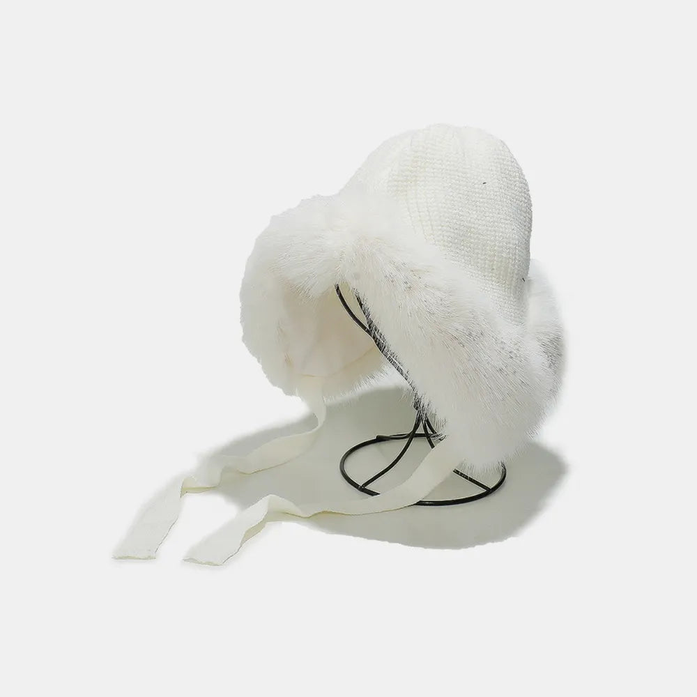 Ivory faux fur trim trapper hat with ties, acrylic knit.