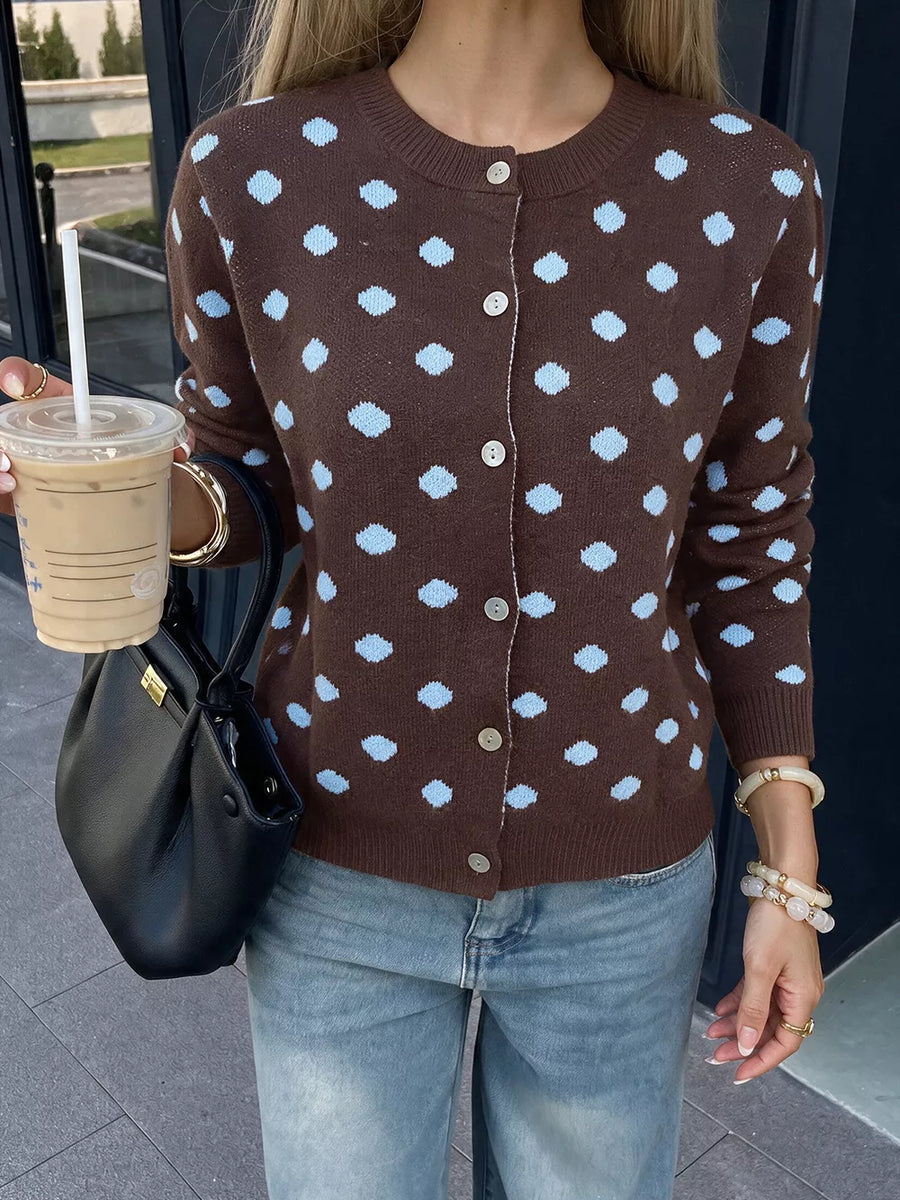 classic cardigan in Brown with round neck