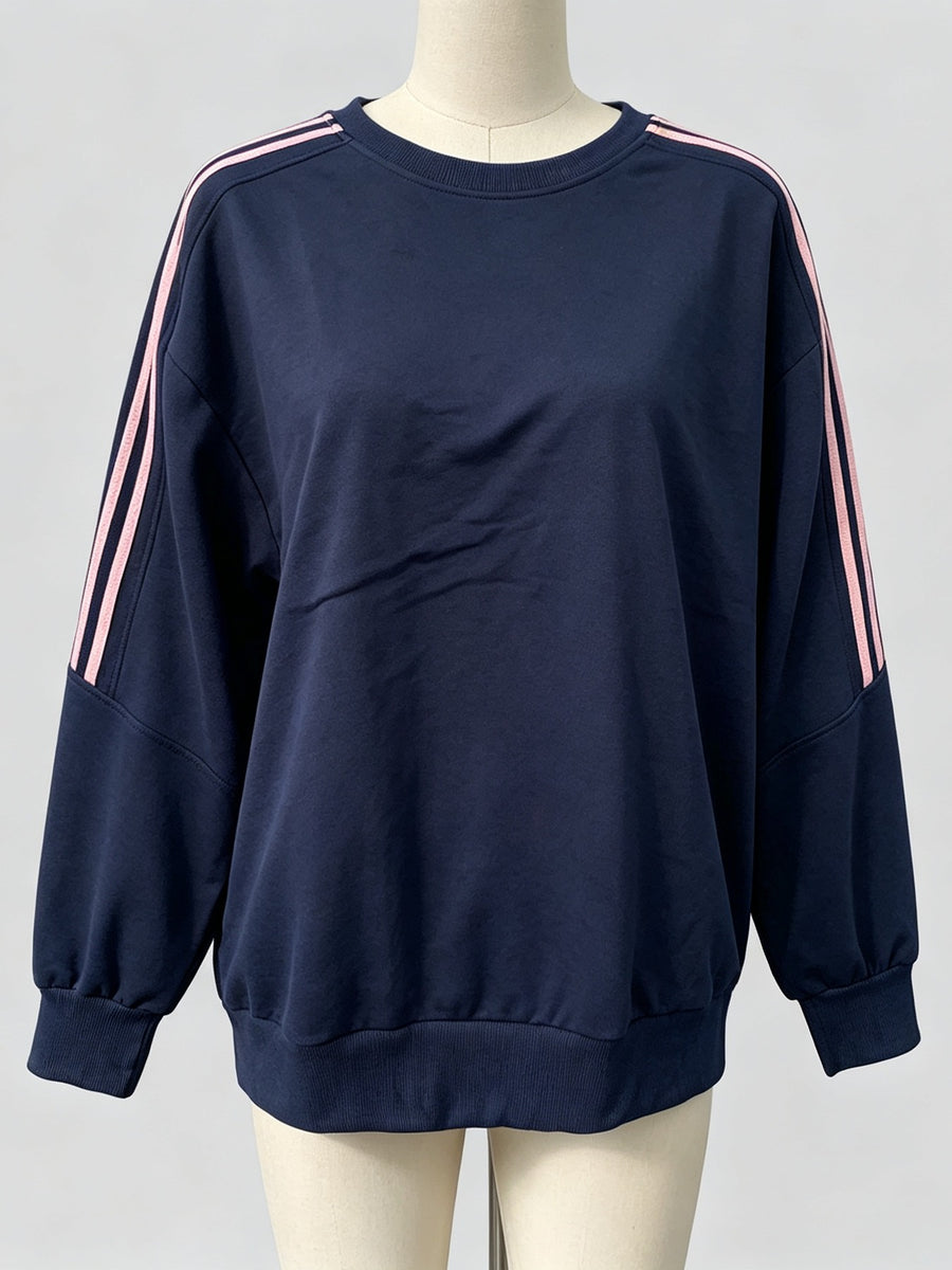 athleisure sweatshirt in Navy with round neck