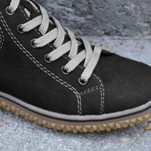 Black Ankle boots with ankle-length and lace-up, zip-front