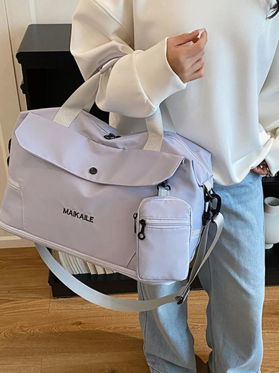 Light purple duffel bag with MAIKAILE logo and detachable pouch