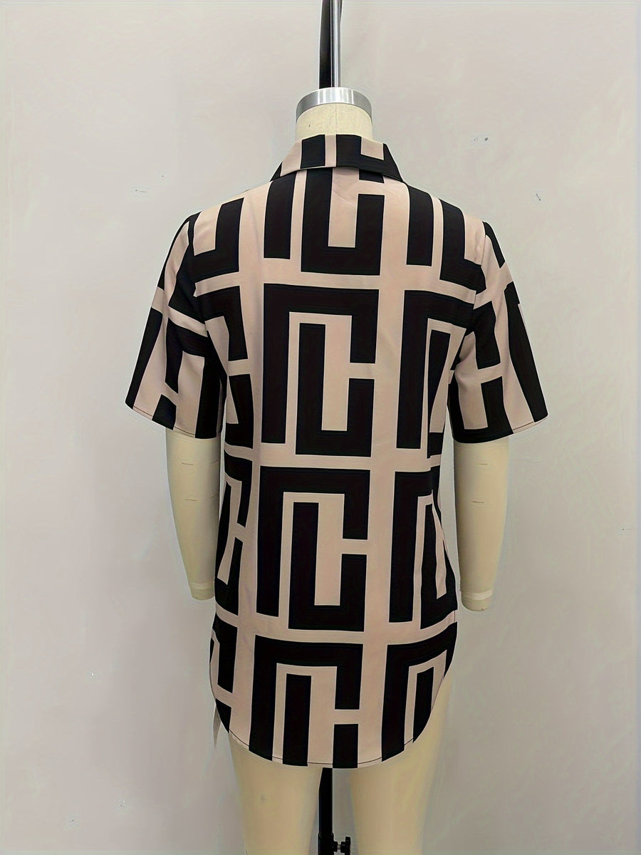 modern button-down shirt in Black with collared