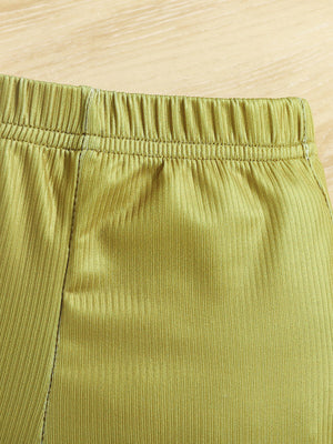 Clover baby pants with elastic waistband and ribbed texture