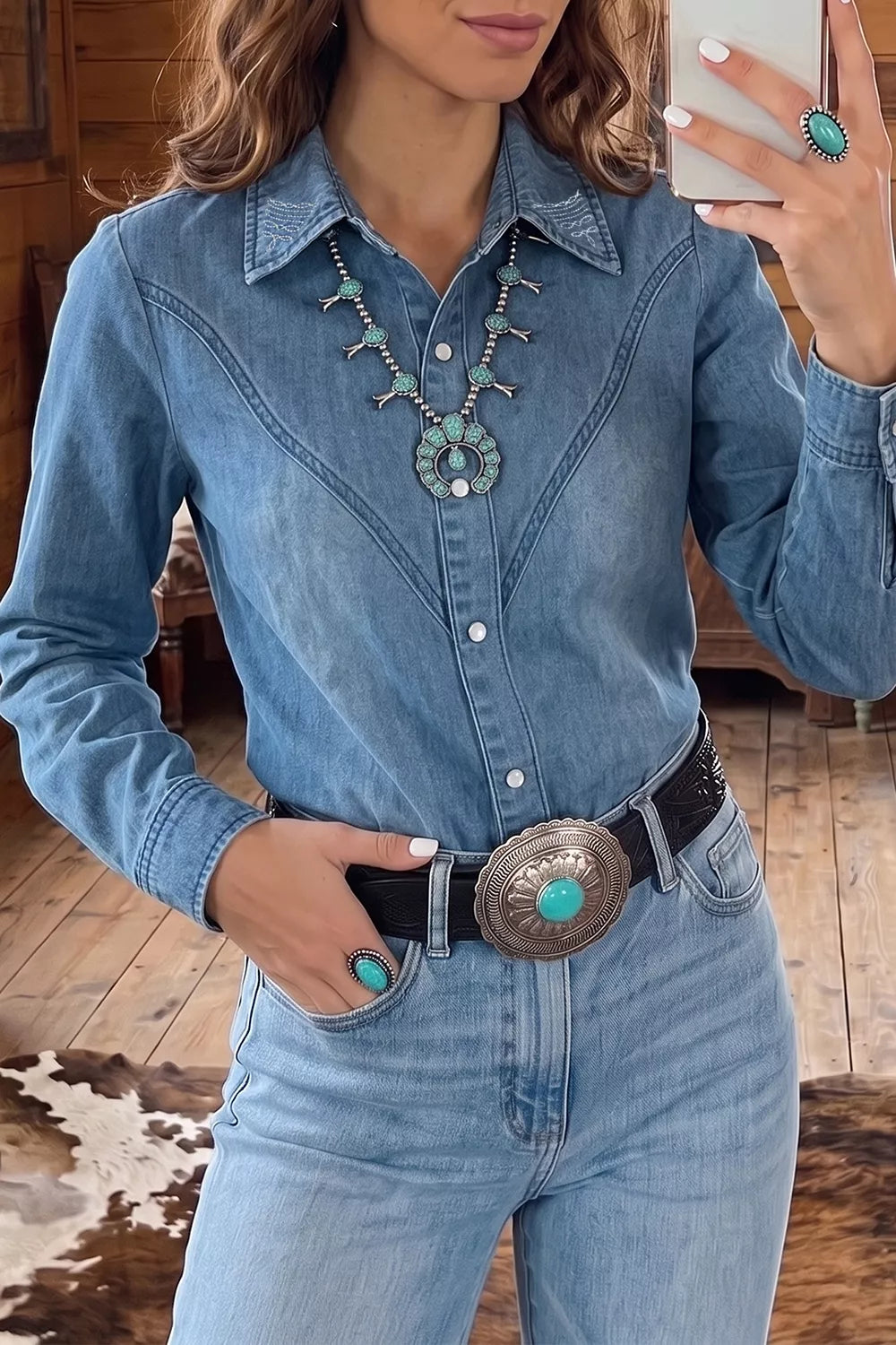 Medium Long Sleeve Collared Denim Shirt