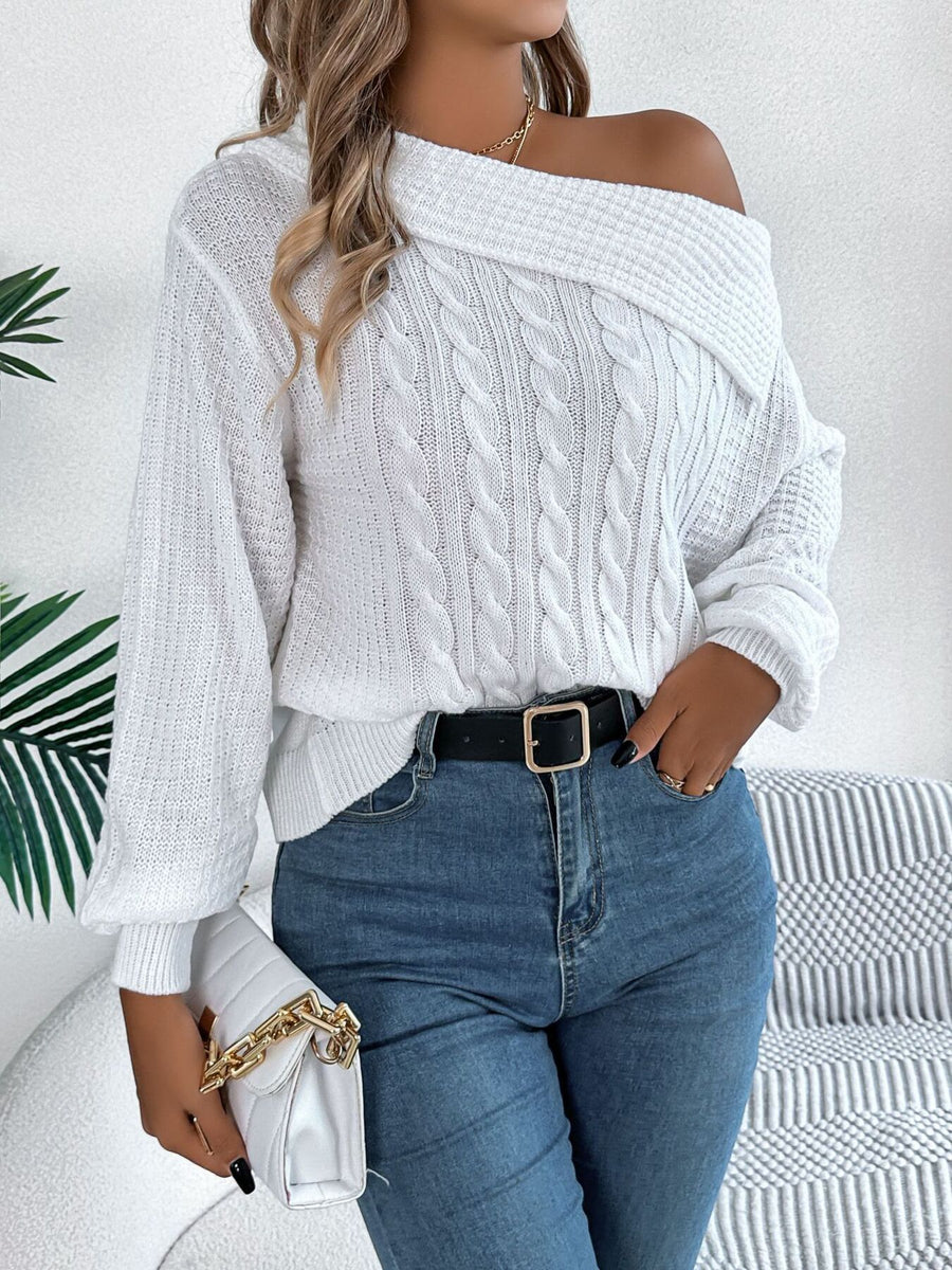 Camel pullover sweater with hip-length and pullover