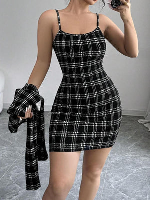 black two-piece set with mini and button-front