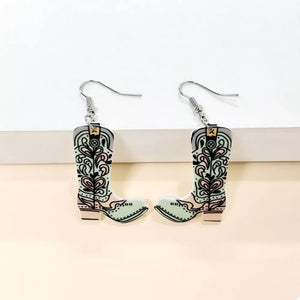 earrings in mint green with ornamental and dangle