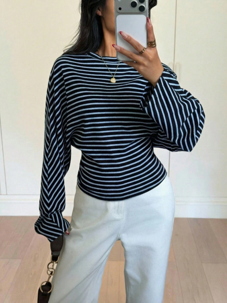 Blue t-shirt with pullover and striped