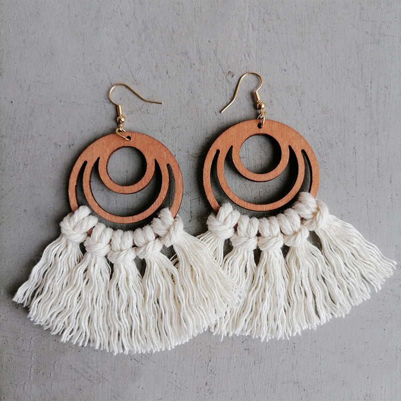 Wooden hoop earrings with white macrame fringe