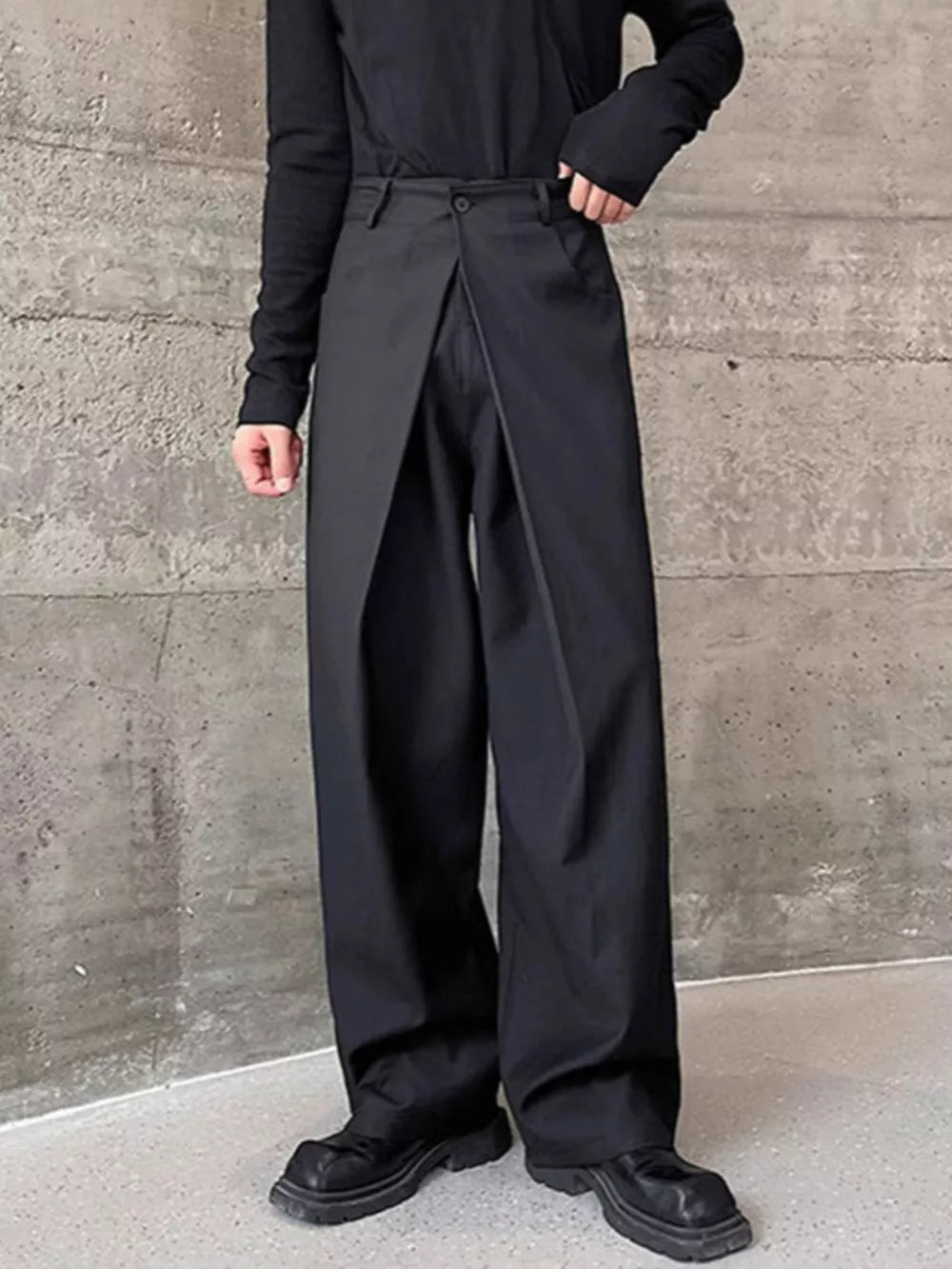 Black Men's Pleated Wide-leg Pants