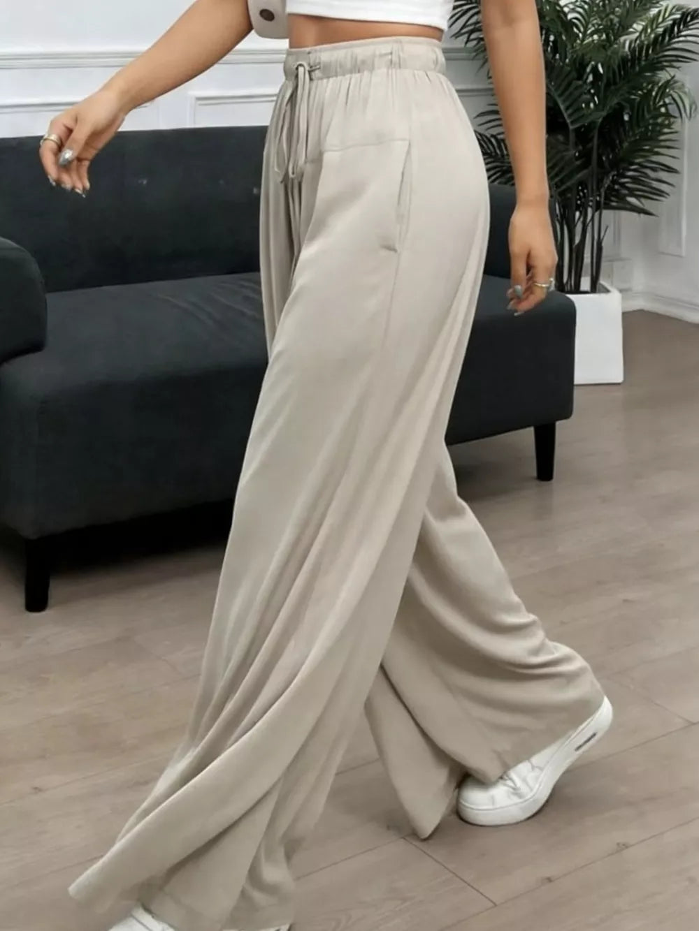 Apricot wide-leg pants with full-length and drawstring, elastic
