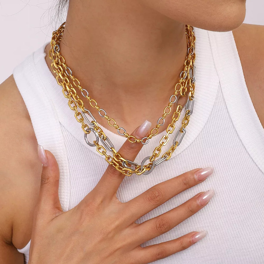 18k Gold-plated Stainless Steel Chain Link Circle Necklace in gold with chain link