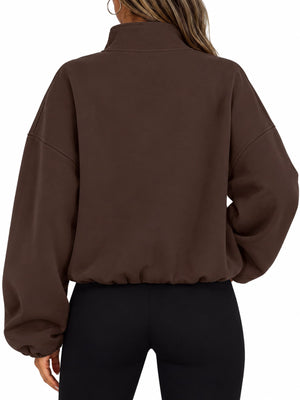 Navy windbreaker with cropped and zip-front