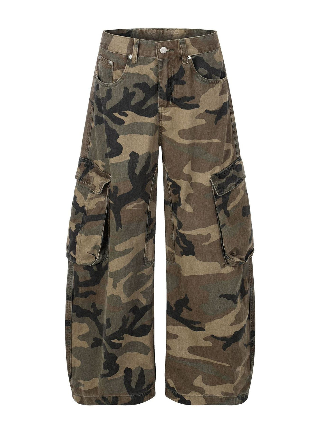 cargo pants in olive featuring pocketed and wide-leg fit