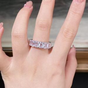 ring in Silver with geometric and zircon embellishment
