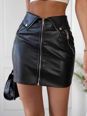 mini skirt in black featuring pocketed and fitted fit