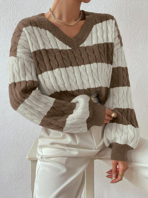 v-neck sweater in Military Green with striped and cable-knit