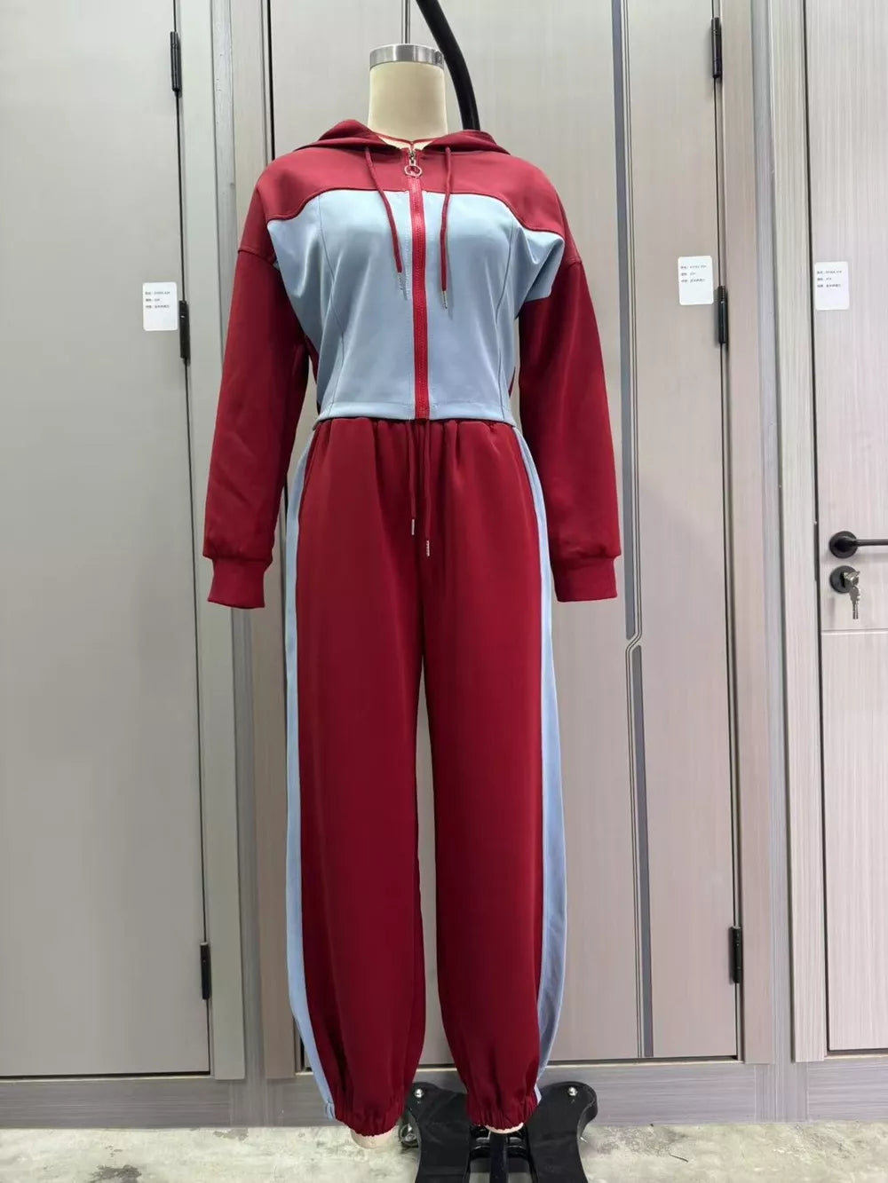 black relaxed tracksuit with hooded