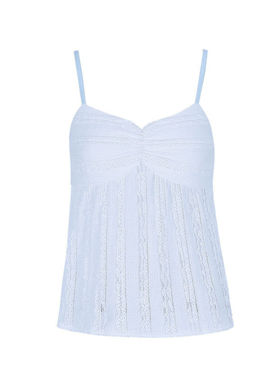 Light blue textured sweetheart neck cami top with lace trim and ruched bust.