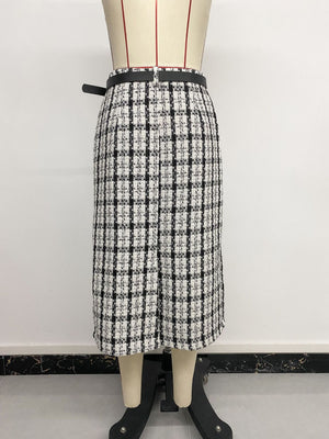 High-Waisted Tweed Plaid Midi Skirt in Black