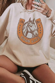 Beige sweatshirt with hip-length and pullover