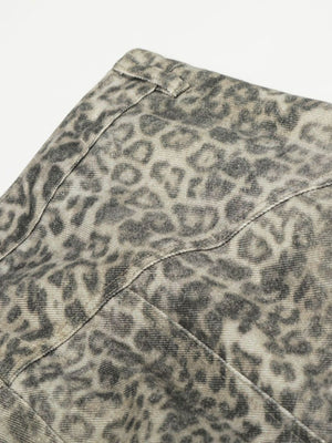 wide-leg pants in charcoal with buttoned and full-length