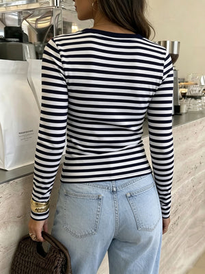 black t-shirt with cropped and pullover