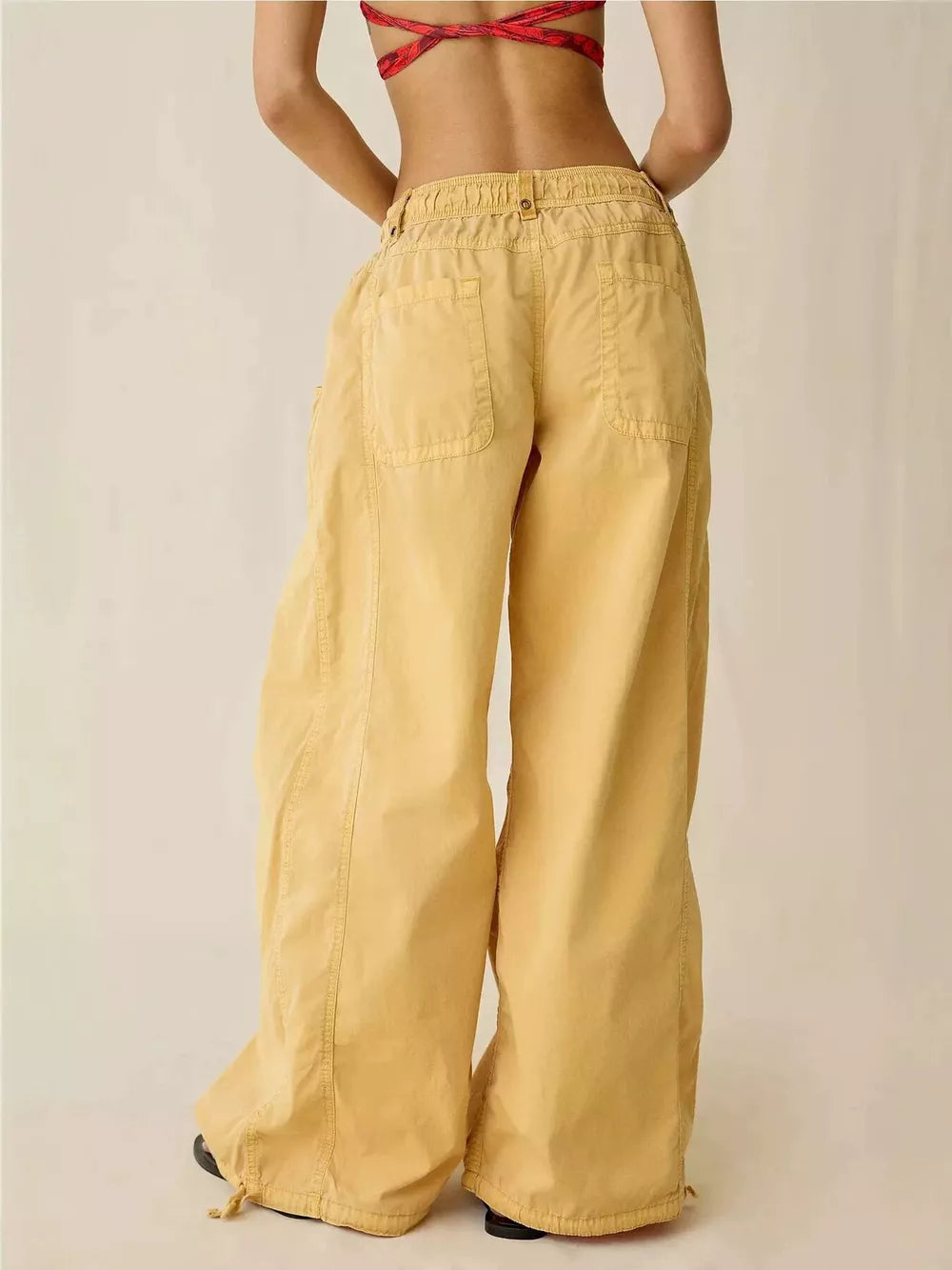 High-waisted Cargo Wide-leg Pants in White with high-waisted