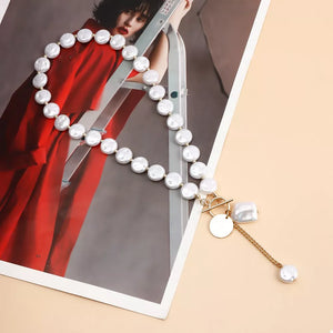 18k Gold-plated Pearl Drop Necklace in Gold with pearl drop