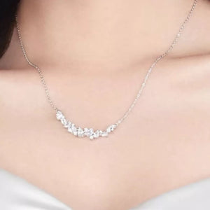 925 sterling silver,Zircon Care instructions: Avoid wearing during exercise, as necklace in Silver with curved silhouette