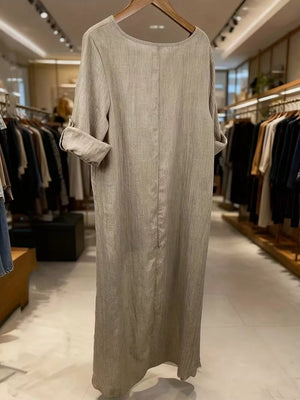 100% polyester Care instructions: Machine wash cold blouse in White with loose silhouette