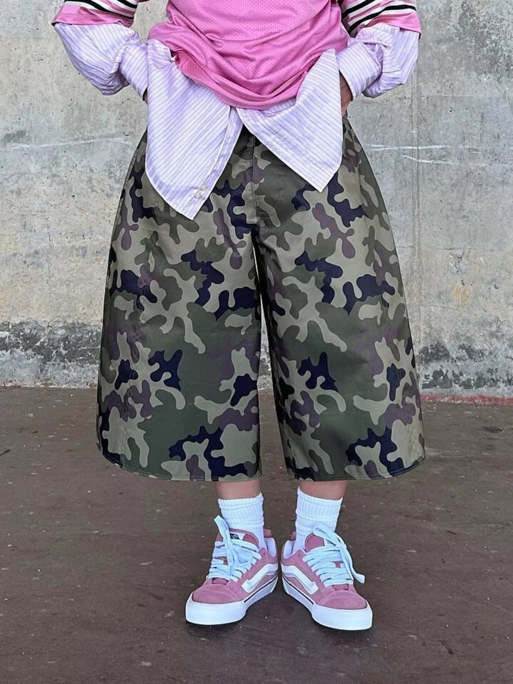 Camouflage Wide-leg Cropped Pants option 7